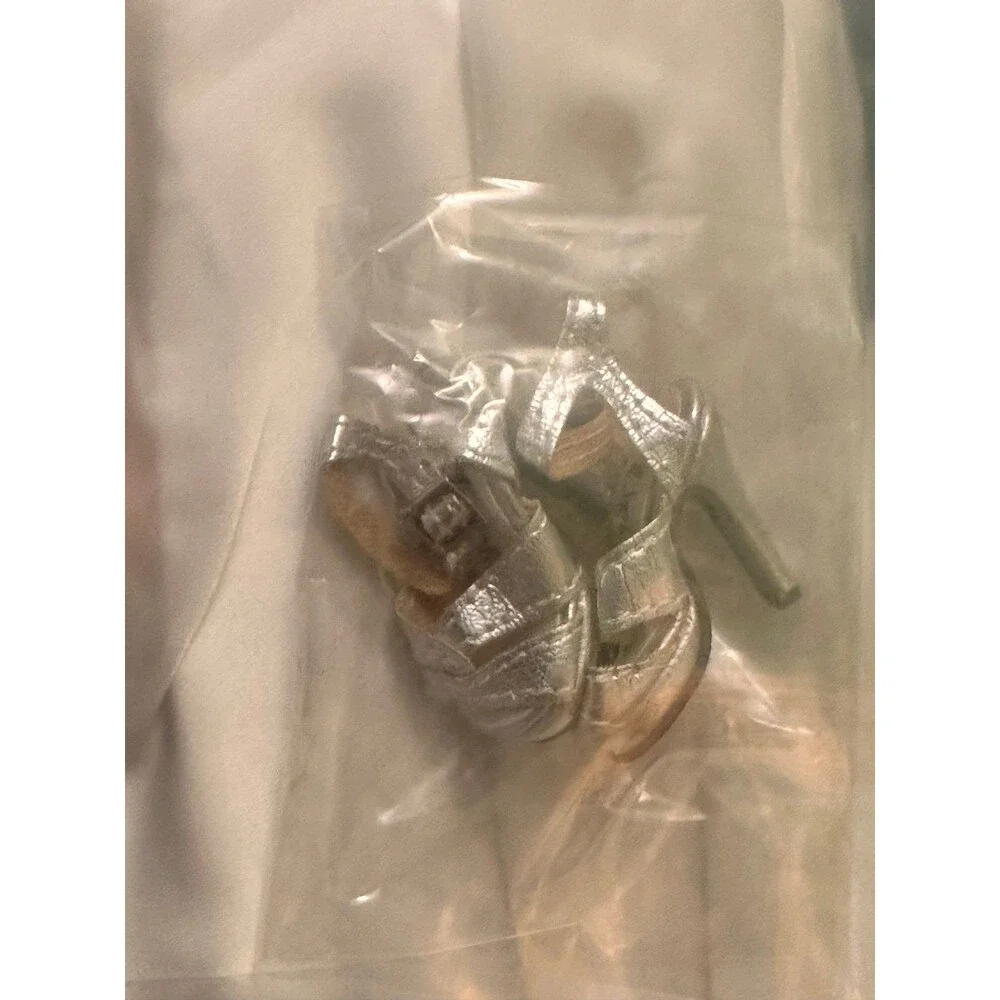 Urban Outfitters Red-Head Articulated Fashion Doll with Ivory Gown